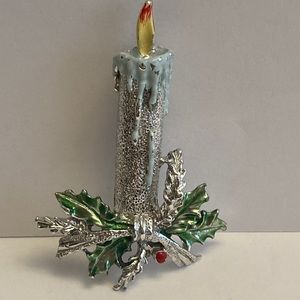 Vintage Silver Tone Enamel Gerrys Holiday Christmas Candle Brooch Pin